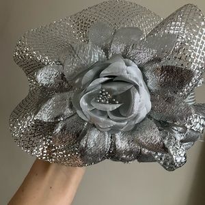 Fun hat, good for New Year’s party